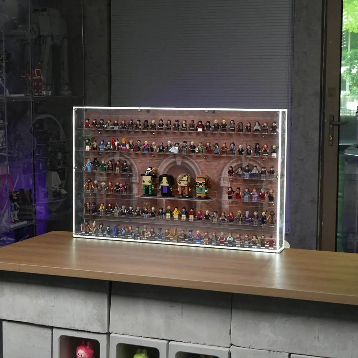 Premium Wall Display Case for 124 LEGO® Harry Potter™ Minifigures - Détail exposition 11