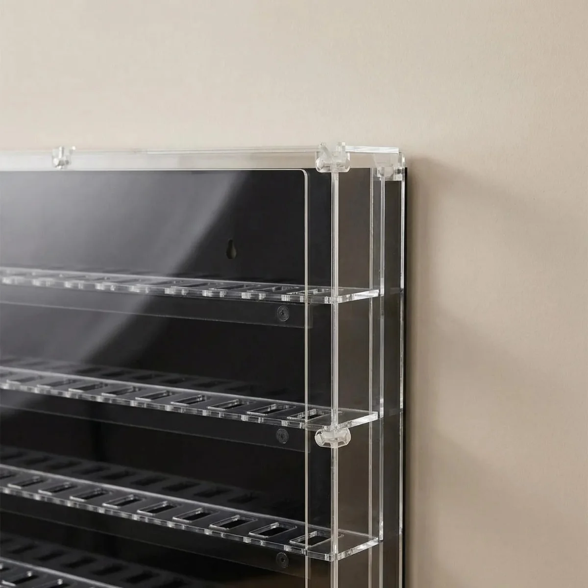 Premium Wall Display Case for 92 LEGO® Minifigures - Collector's Edition - Détail exposition 3