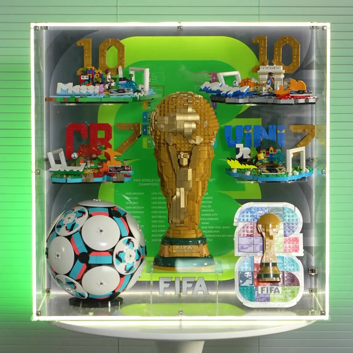 Premium Expositie Vitrine voor LEGO® FIFA World Cup™ 7-in-1 Set - Détail exposition 5