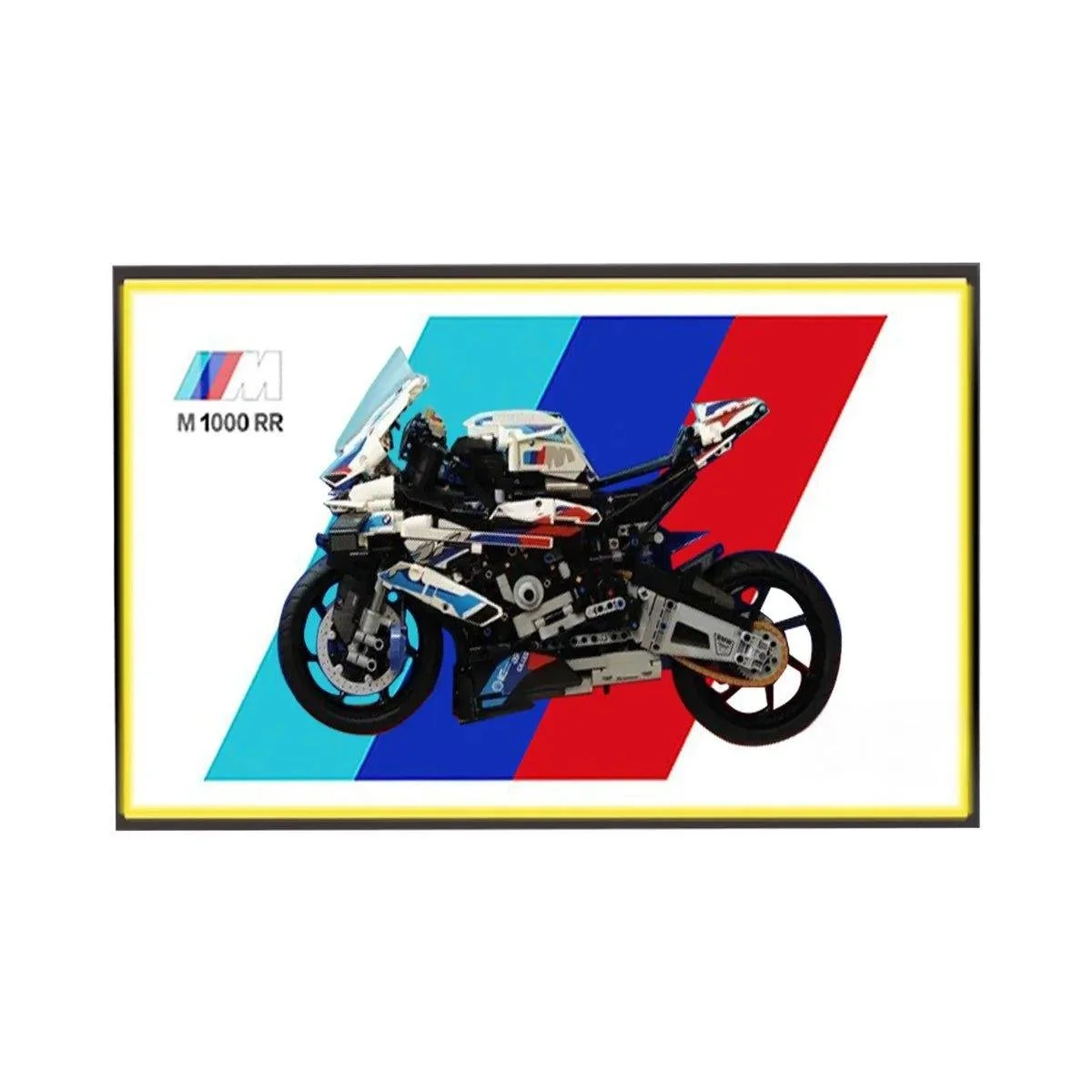 Premium Wall Display Frame for LEGO® Technic™ BMW M 1000 RR (42130) - Détail exposition 8